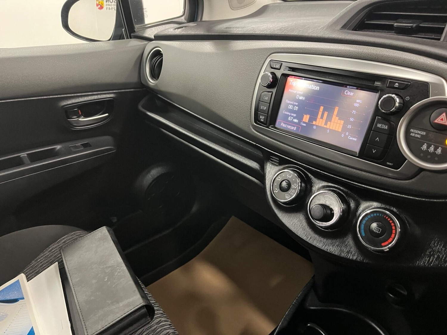 Used Toyota Yaris 2013 for sale - 77235503: Photo 15