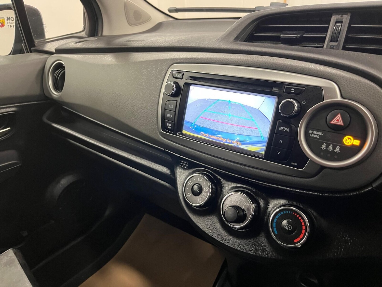 Used Toyota Yaris 2013 for sale - 77235503: Photo 16