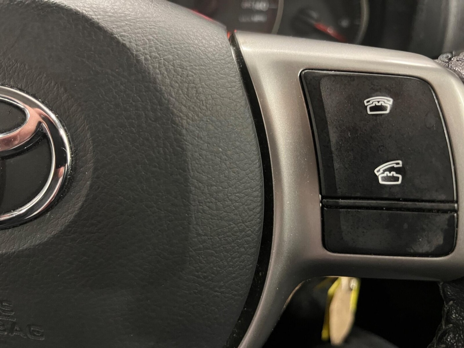 Used Toyota Yaris 2013 for sale - 77235503: Photo 17