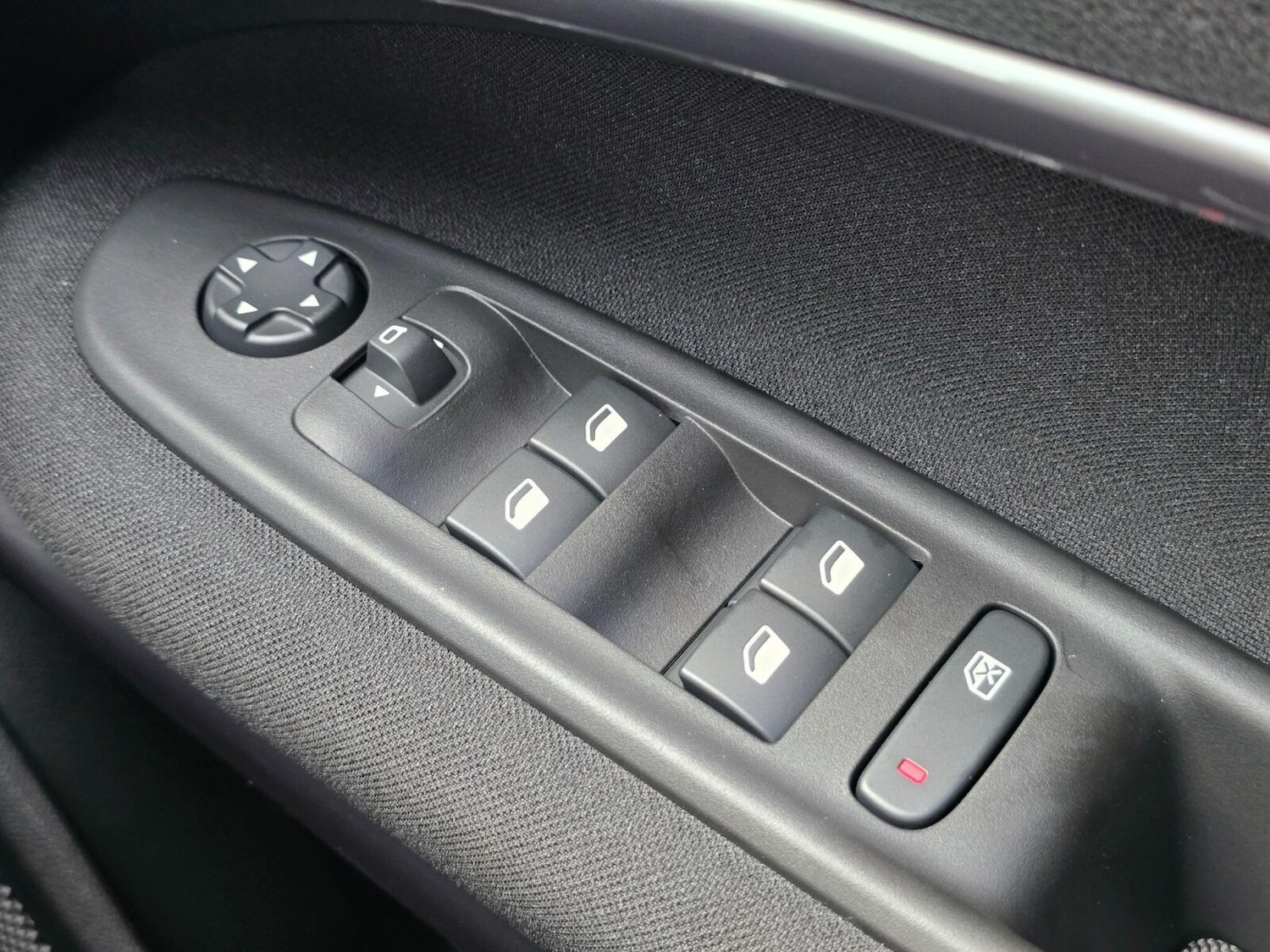 Used Fiat 600 2025 for sale - 76355057: Photo 40