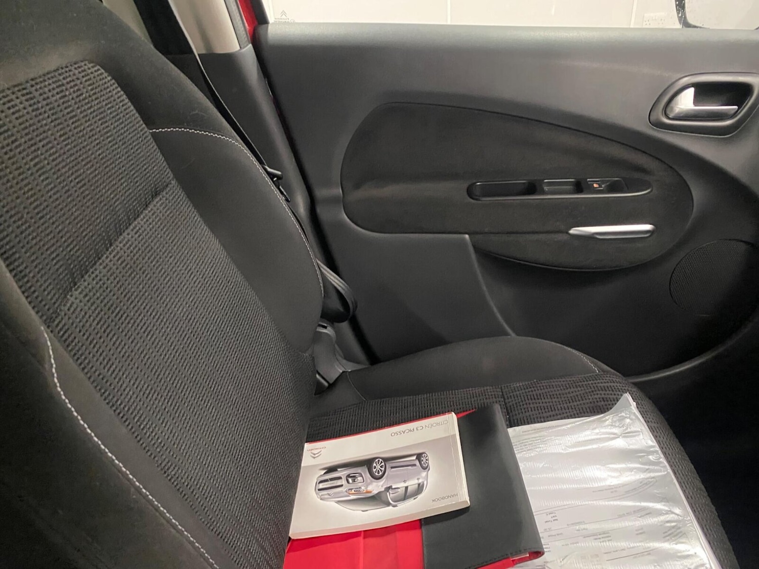 Used Citroen C3 Picasso 2015 for sale - 77934281: Photo 37