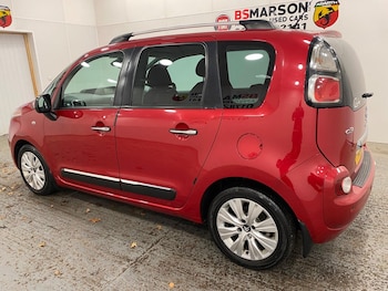 Used Citroen C3 Picasso 2015 for sale - 77934281: Photo