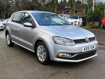 Used Volkswagen Polo 2015 for sale - 78900888: Photo