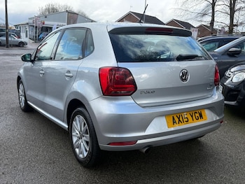 Used Volkswagen Polo 2015 for sale - 78900888: Photo