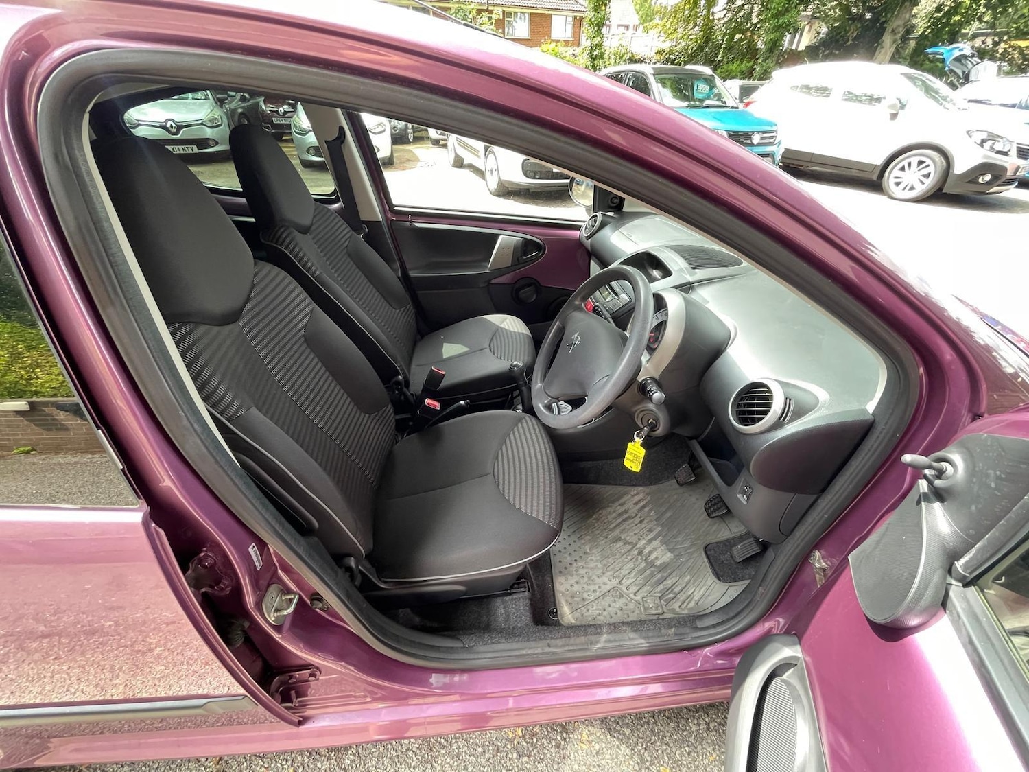 2013 Peugeot 107 1.0 12V Active Euro 5 5dr Hatchback Petrol Manual - Picture 13 of 24