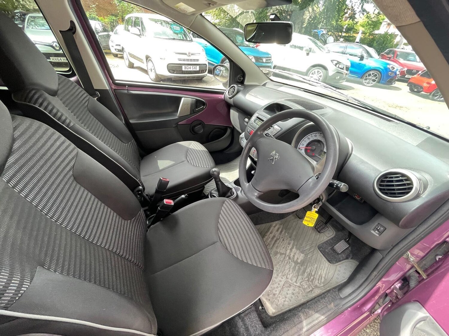 2013 Peugeot 107 1.0 12V Active Euro 5 5dr Hatchback Petrol Manual - Picture 9 of 24
