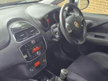 Used Fiat Punto 2014 for sale - 75032825: Photo