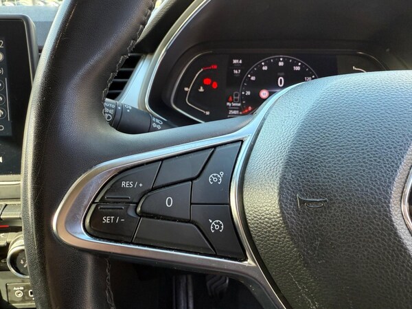 Used Renault Captur 2021 for sale - 75391976: Photo 37