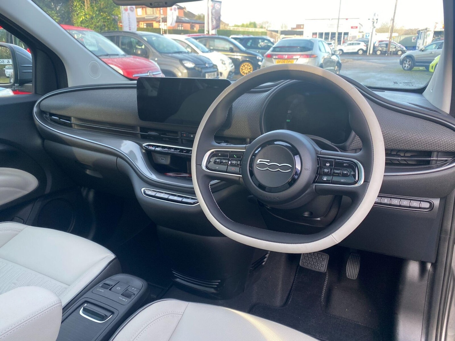 Used Fiat 500 2025 for sale - 77205737: Photo 11