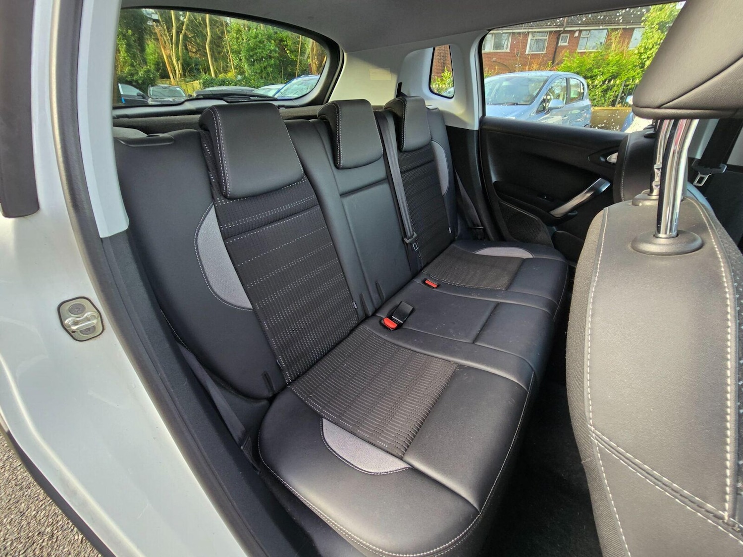 Used Peugeot 2008 2018 for sale - 77634651: Photo 21