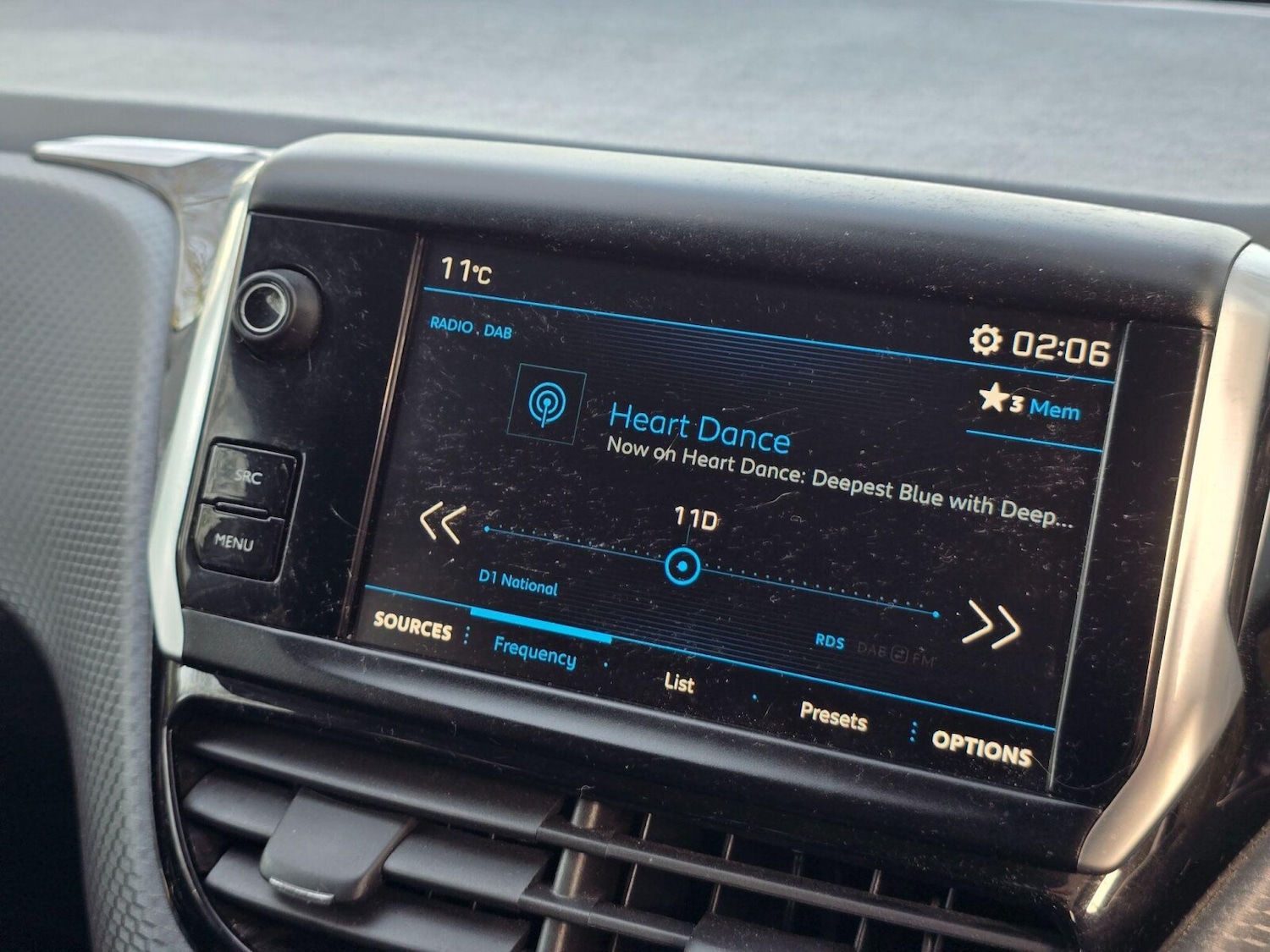 Used Peugeot 2008 2018 for sale - 77634651: Photo 38