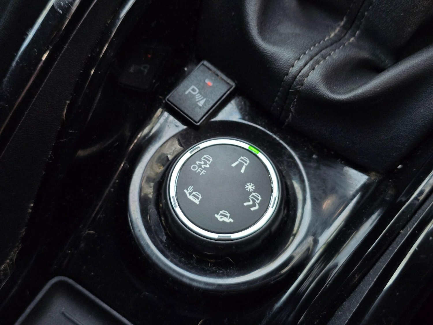 Used Peugeot 2008 2018 for sale - 77634651: Photo 51