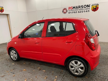 Used Hyundai i10 2012 for sale - 77732503: Photo