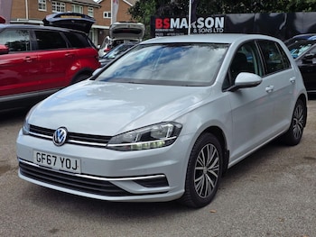 Used Volkswagen Golf 2017 for sale - 78892550: Photo