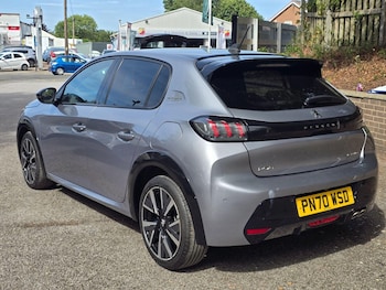 Used Peugeot 208 2020 for sale - 79256442: Photo