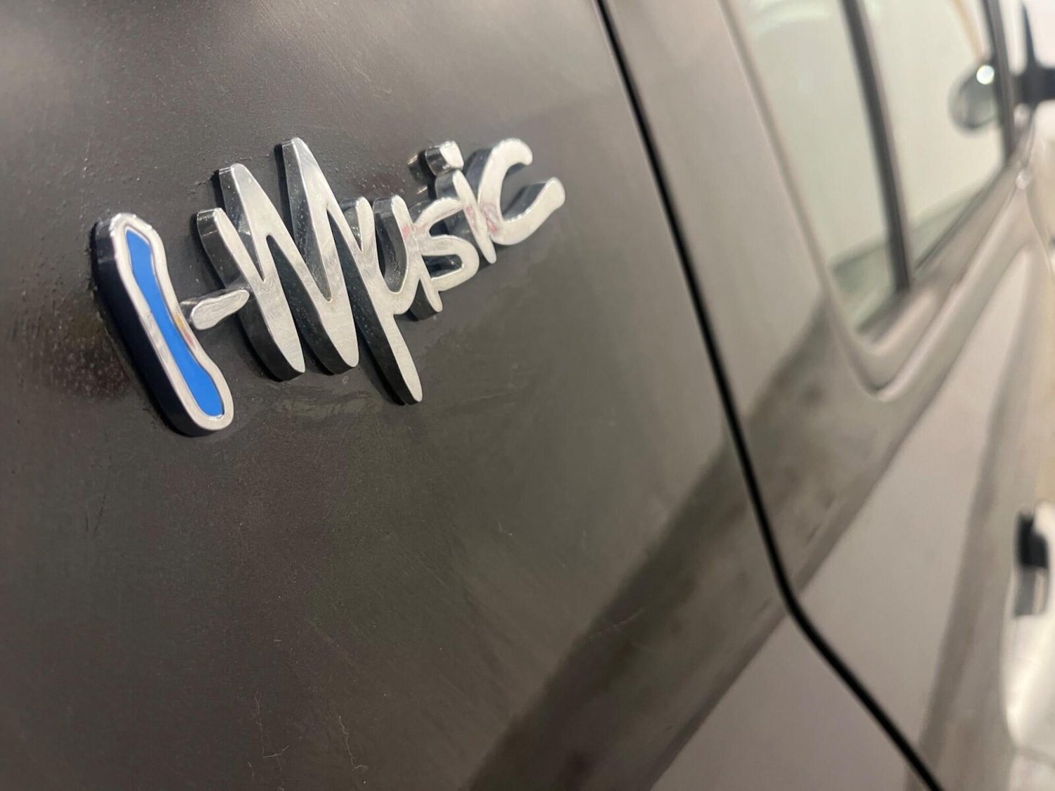 Used Renault Clio 2010 for sale - 76817906: Photo 36