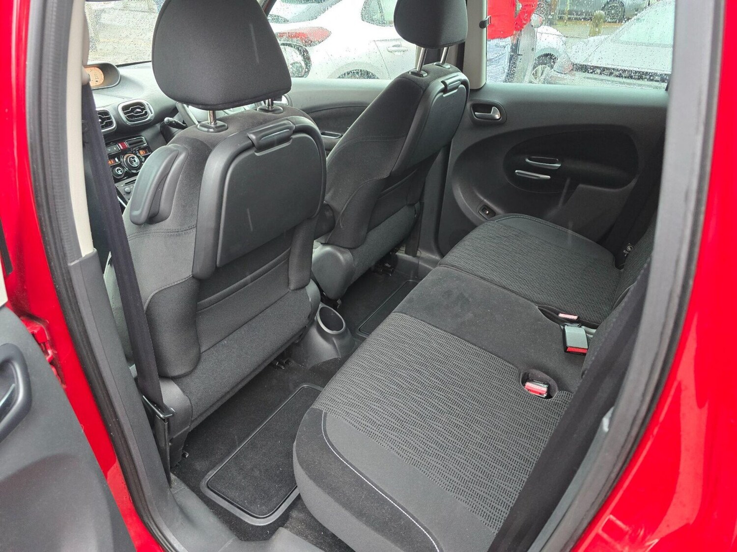 Used Citroen C3 Picasso 2014 for sale - 77911207: Photo 21