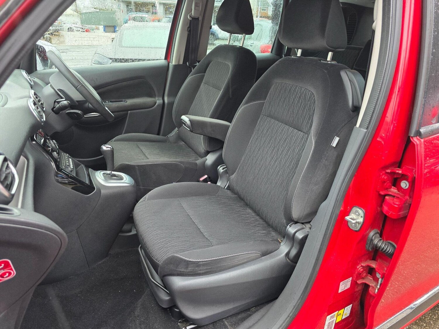 Used Citroen C3 Picasso 2014 for sale - 77911207: Photo 35