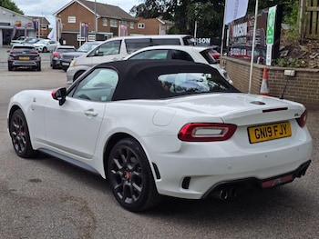 Used Abarth 124 Spider 2019 for sale - 78900887: Photo