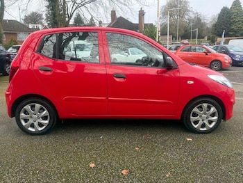 Used Hyundai i10 2011 for sale - 77581379: Photo