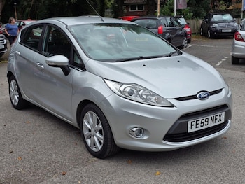 2009 - 1.4 Zetec 5dr