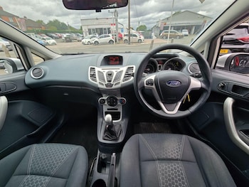 Used Ford Fiesta 2009 for sale - 75391982: Photo