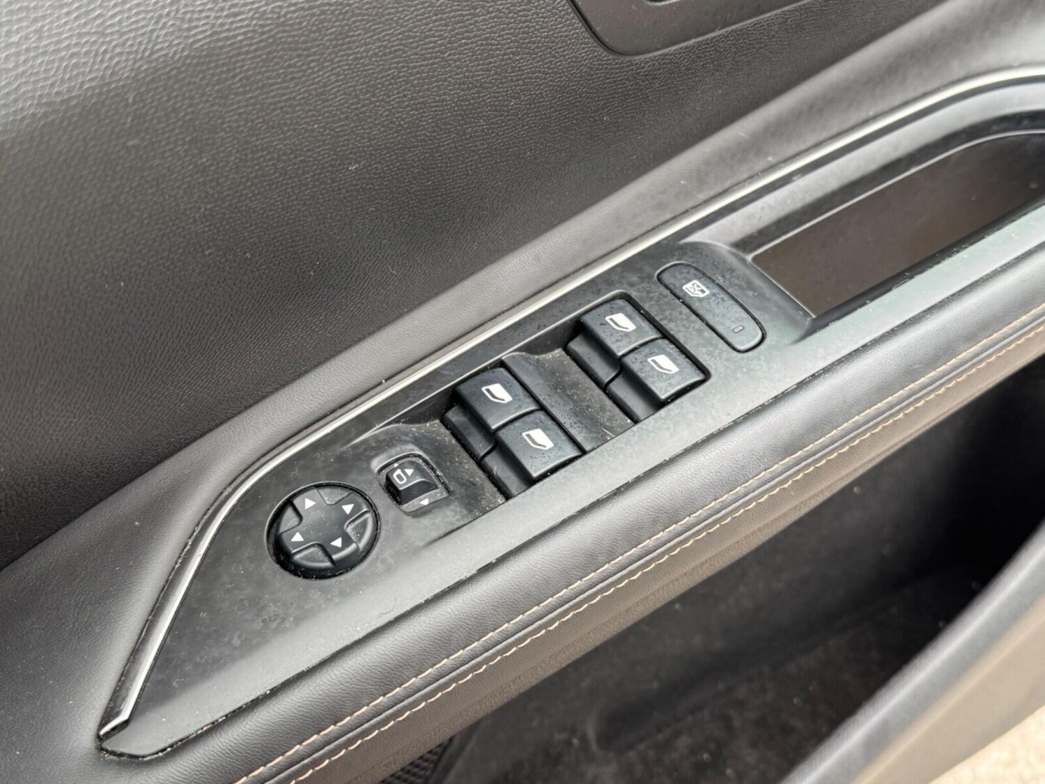 Used Peugeot 3008 2017 for sale - 78022343: Photo 31