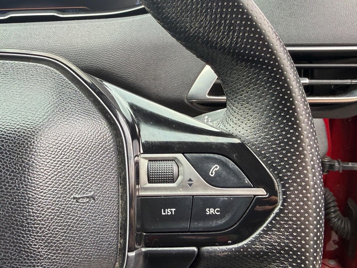 Used Peugeot 3008 2017 for sale - 78022343: Photo 32