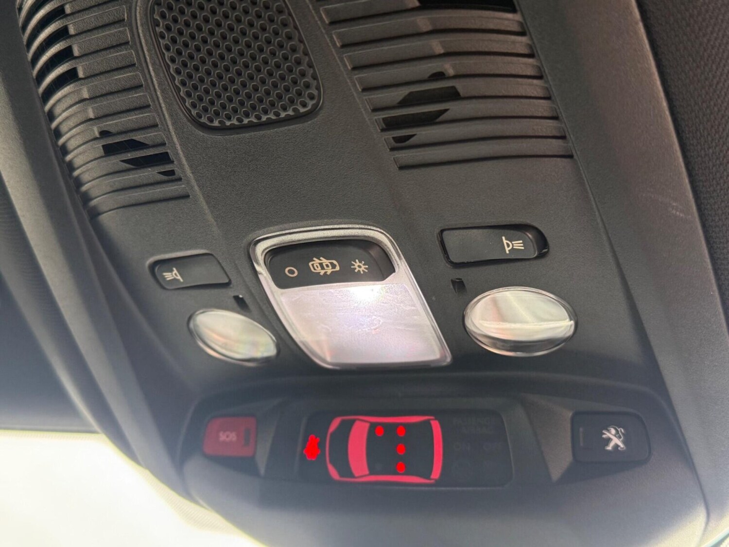 Used Peugeot 3008 2017 for sale - 78022343: Photo 34