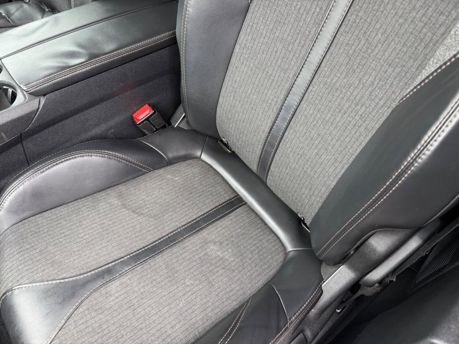 Used Peugeot 3008 2017 for sale - 78022343: Photo 42