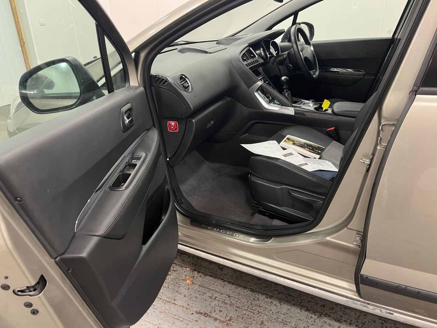 Used Peugeot 3008 2016 for sale - 77504269: Photo 34