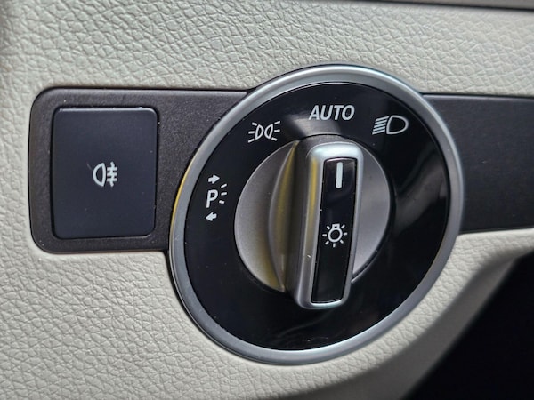 Used Mercedes-Benz GLA 2014 for sale - 76092035: Photo 30