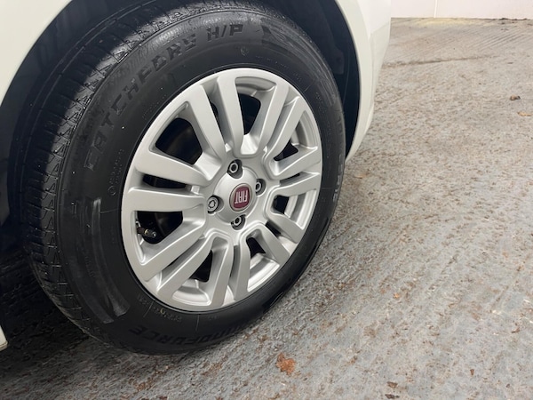 Used Fiat Punto 2013 for sale - 75391970: Photo 22