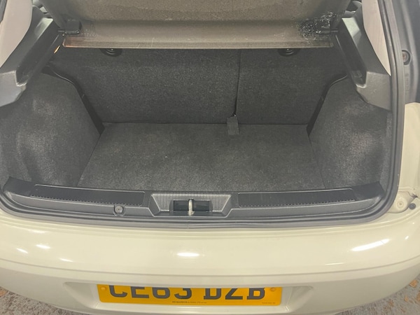 Used Fiat Punto 2013 for sale - 75391970: Photo 32