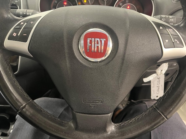 Used Fiat Punto 2013 for sale - 75391970: Photo 35