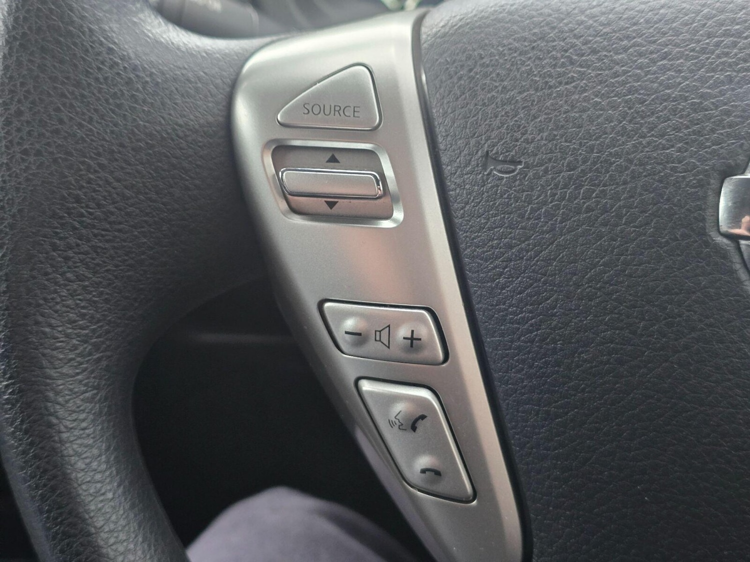 Used Nissan Note 2013 for sale - 76826569: Photo 21