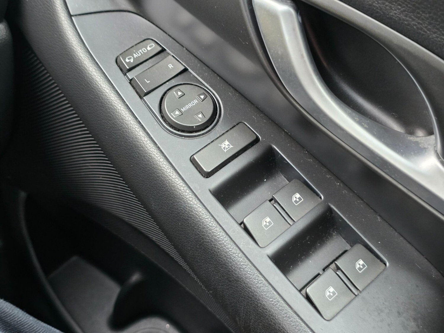 Used Hyundai i30 2017 for sale - 78133637: Photo 27