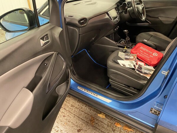 Used Vauxhall Crossland X 2017 for sale - 75391896: Photo 21