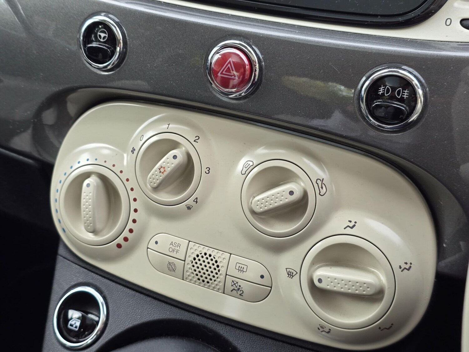 Used Fiat 500 2022 for sale - 76172369: Photo 34