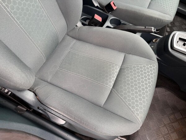 Used Ford Fiesta 2009 for sale - 75672073: Photo 21