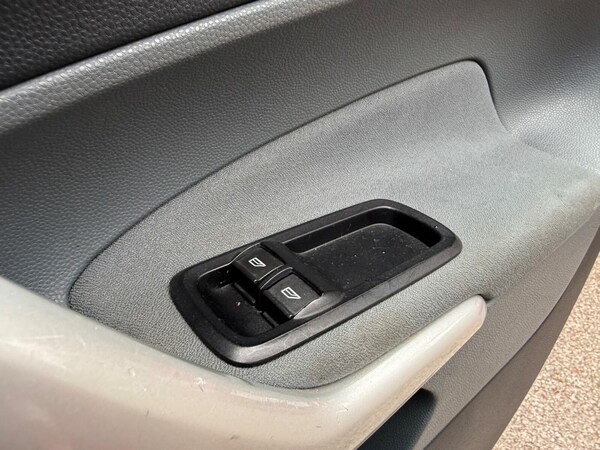 Used Ford Fiesta 2009 for sale - 75672073: Photo 25