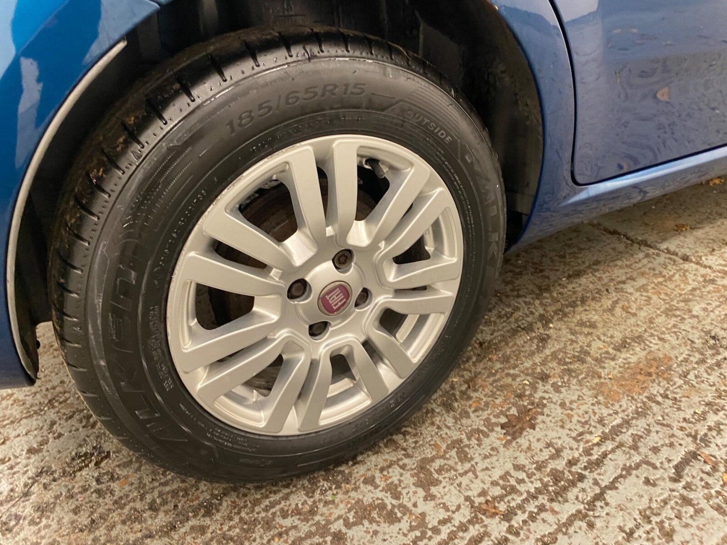 Used Fiat Punto 2012 for sale - 77975560: Photo 32