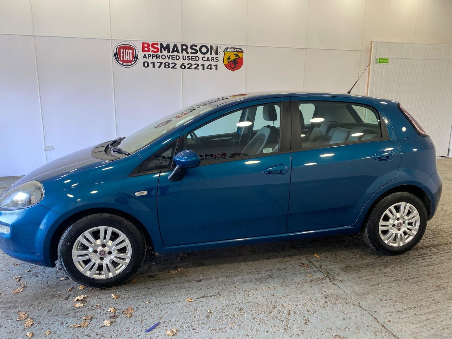 Used Fiat Punto 2012 for sale - 77975560: Photo 33