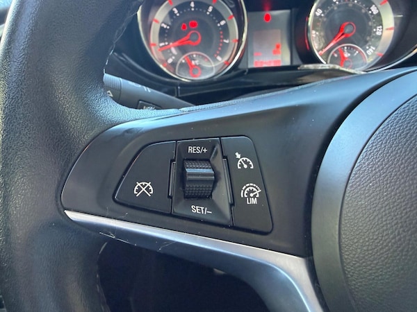 Used Vauxhall ADAM 2015 for sale - 76092101: Photo 27