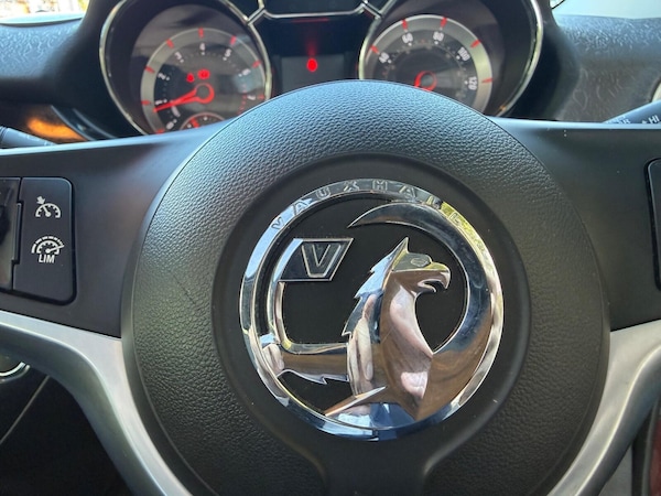 Used Vauxhall ADAM 2015 for sale - 76092101: Photo 32