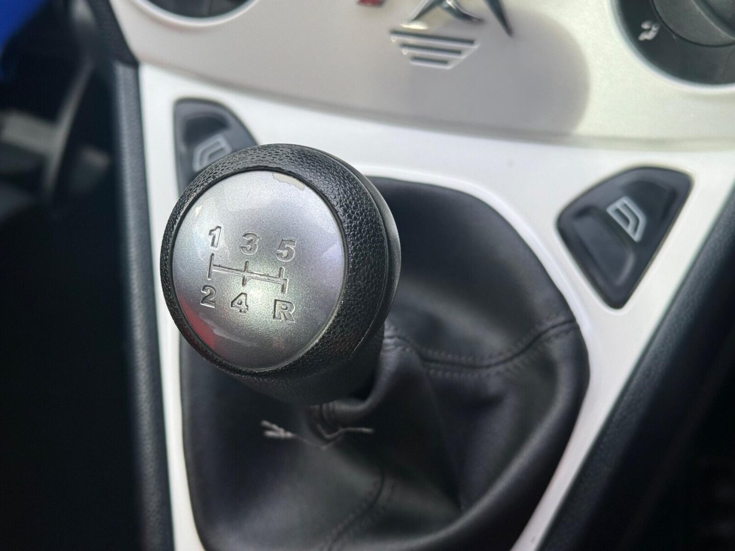 Used Ford Ka 2015 for sale - 76415139: Photo 29