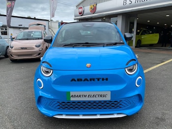 Used Abarth 500 2025 for sale - 79389035: Photo