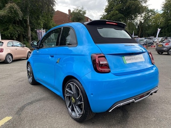 Used Abarth 500 2025 for sale - 79389035: Photo