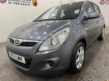 Used Hyundai i20 2011 for sale - 76539957: Photo