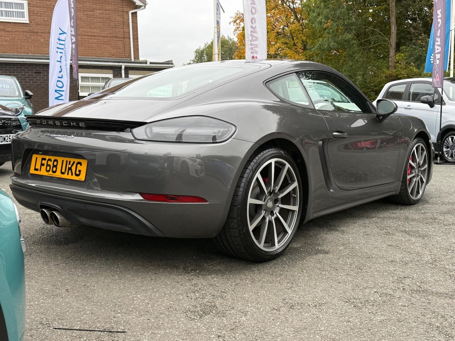 Used Porsche Other 2018 for sale - 76180133: Photo 11